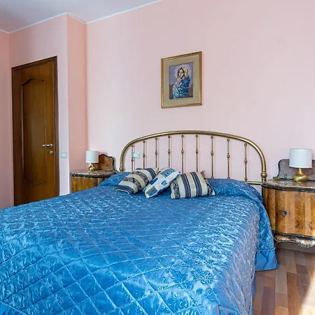 Padus מלון דירות